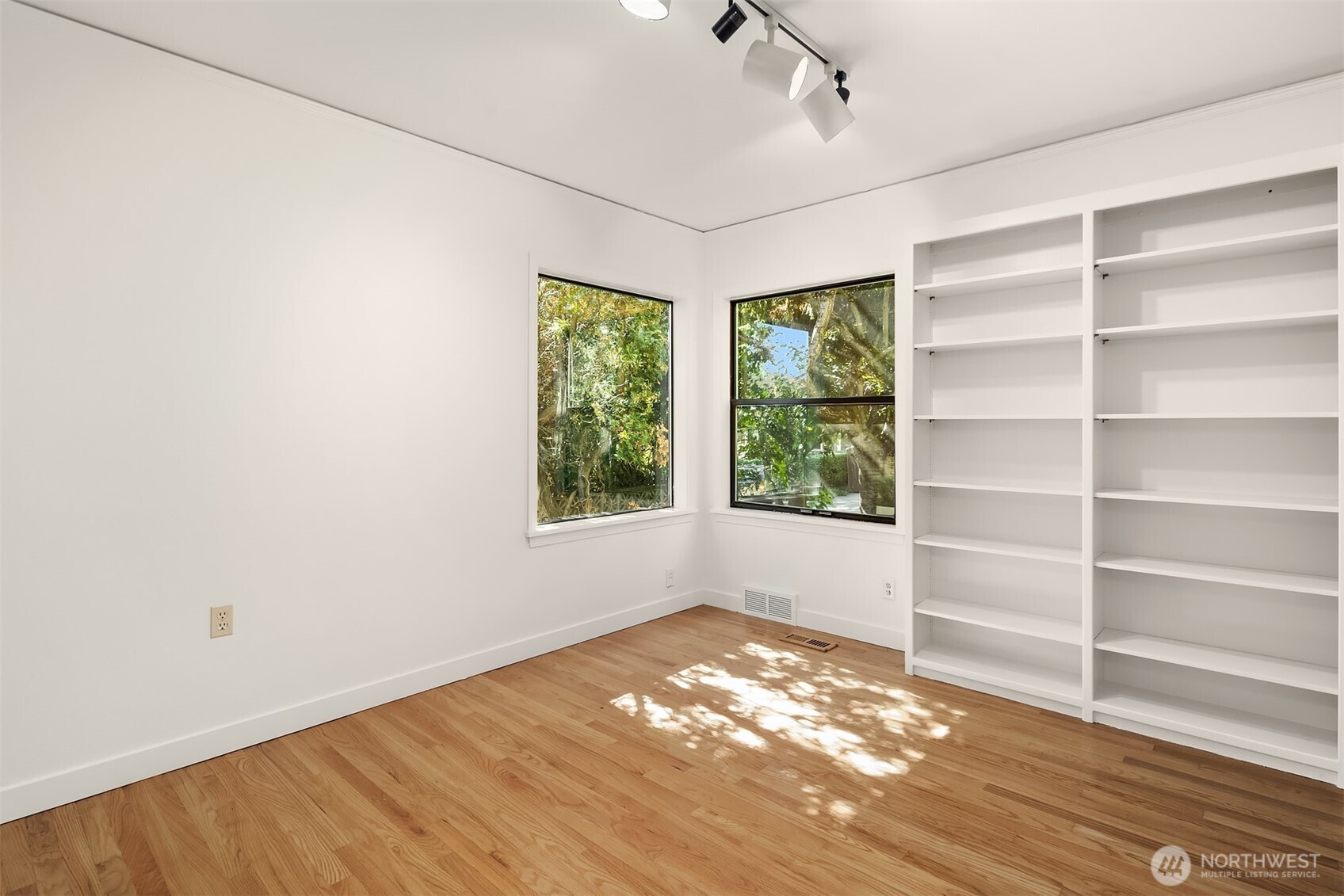 1114 2nd Avenue Property Photo 37