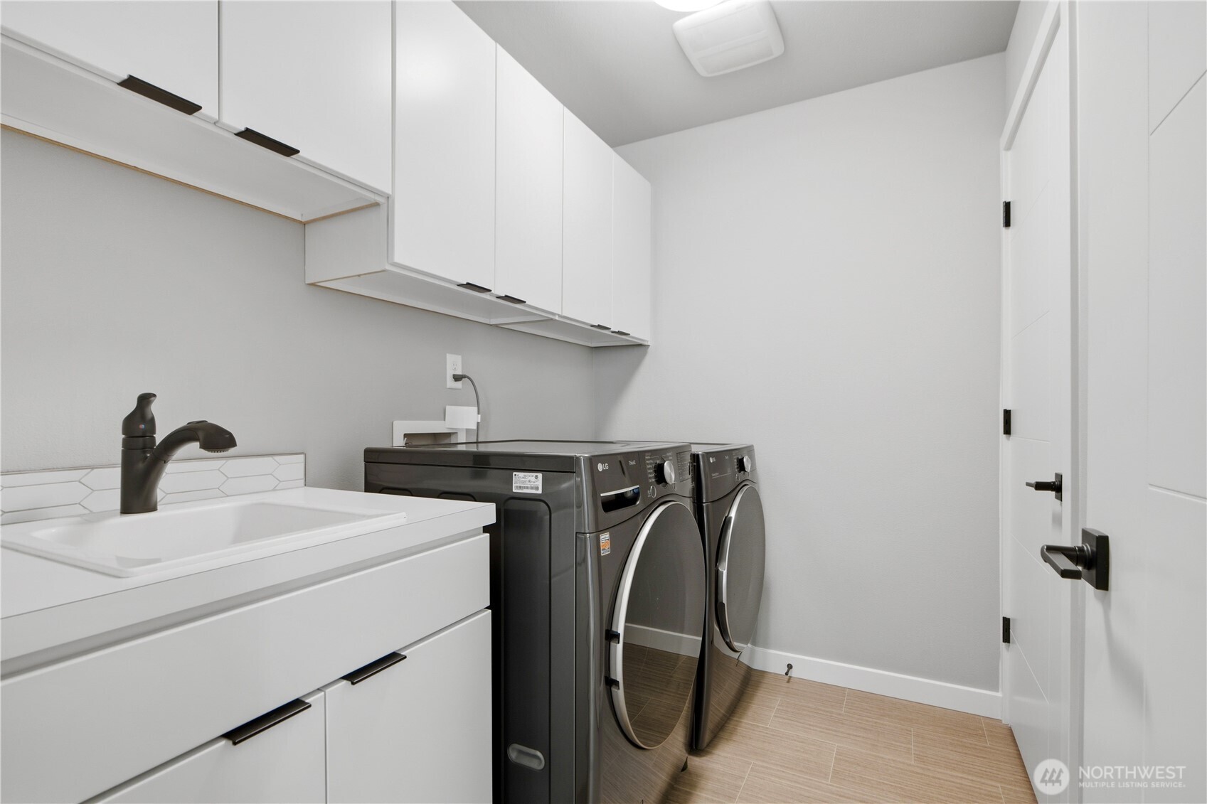 22615 69th Place Property Photo 32