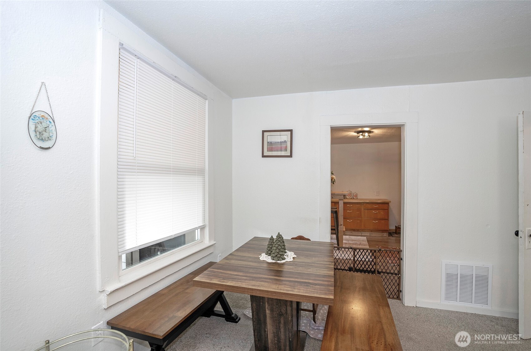110 Alder Street Property Photo 7