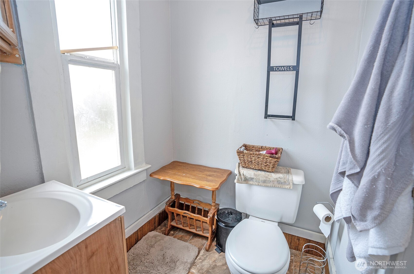 110 Alder Street Property Photo 14