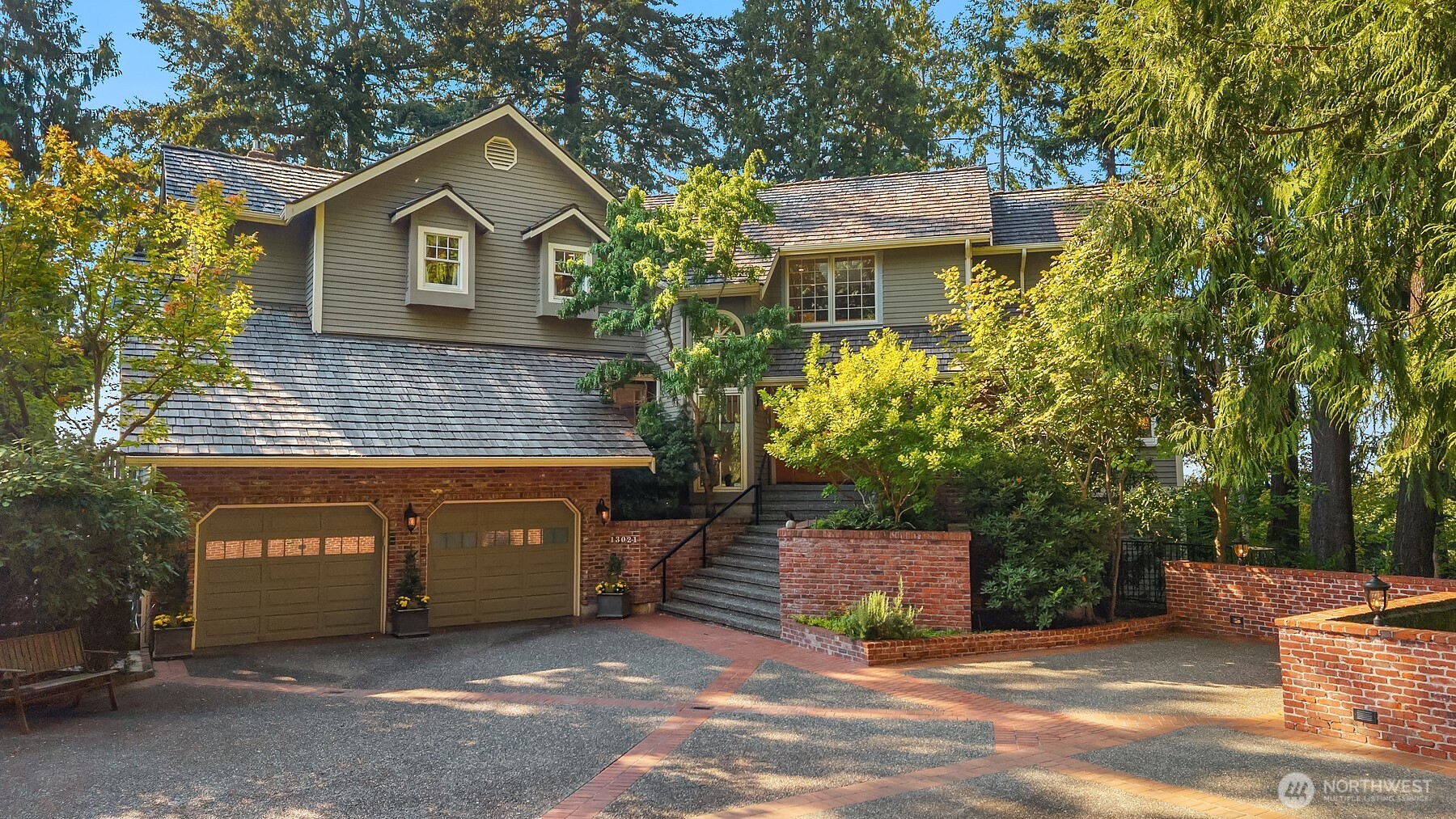13021 13th Avenue Property Photo 4