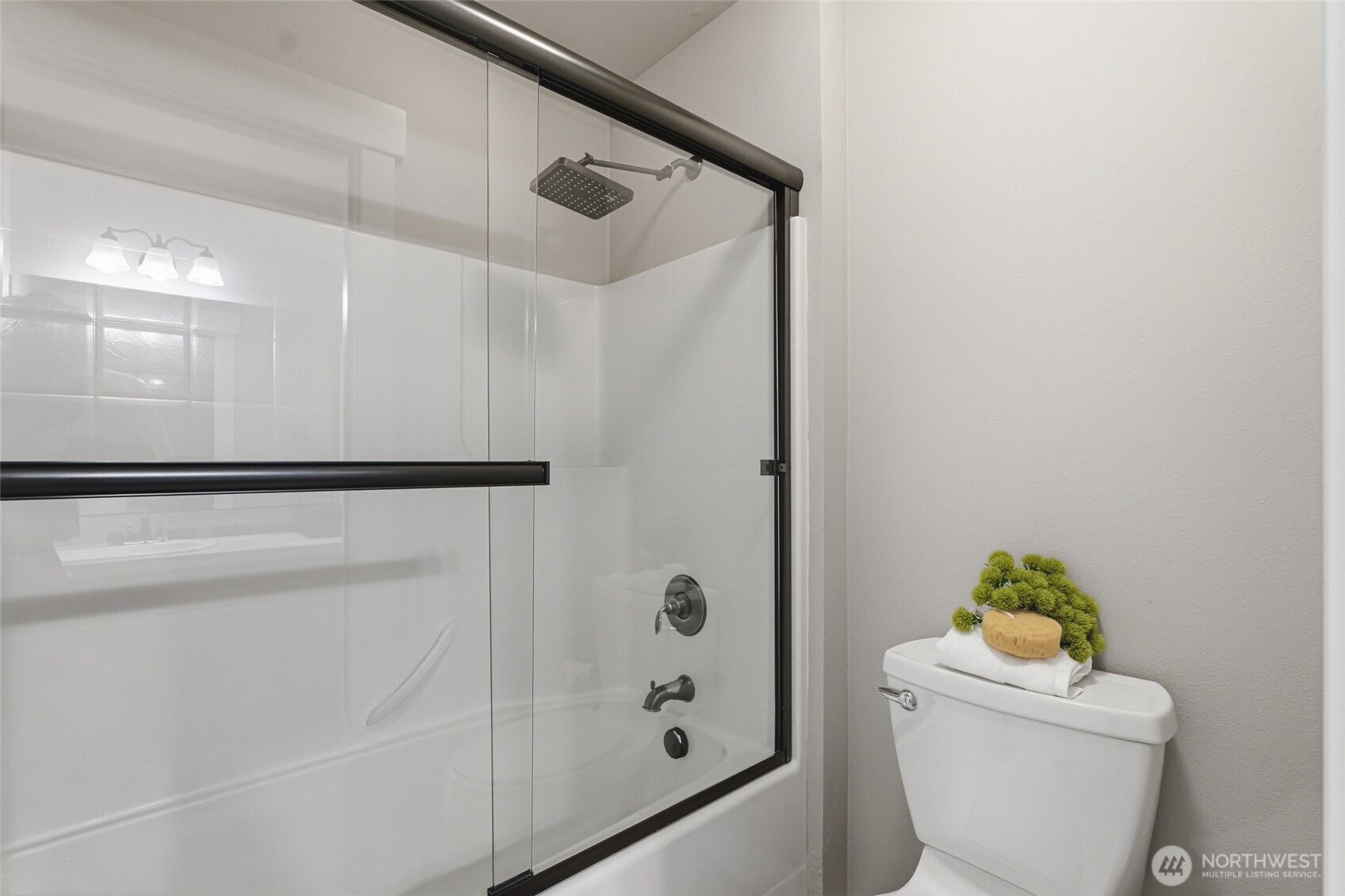 35214 4th Place Property Photo 28