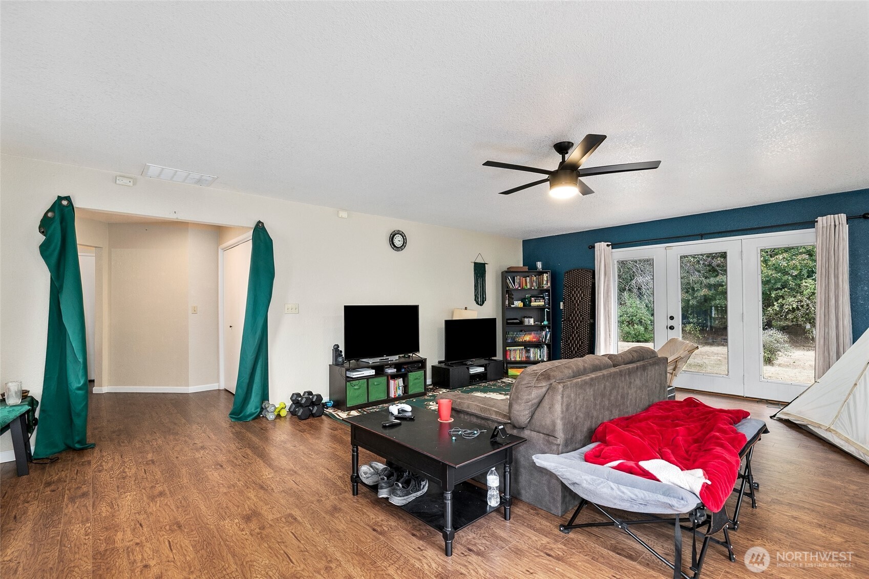 16631 Case Road Property Photo 7