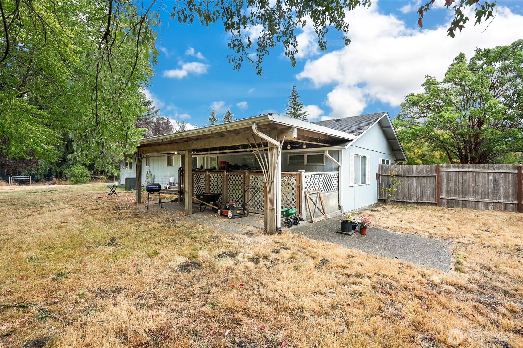 16631 Case Road Property Photo 23