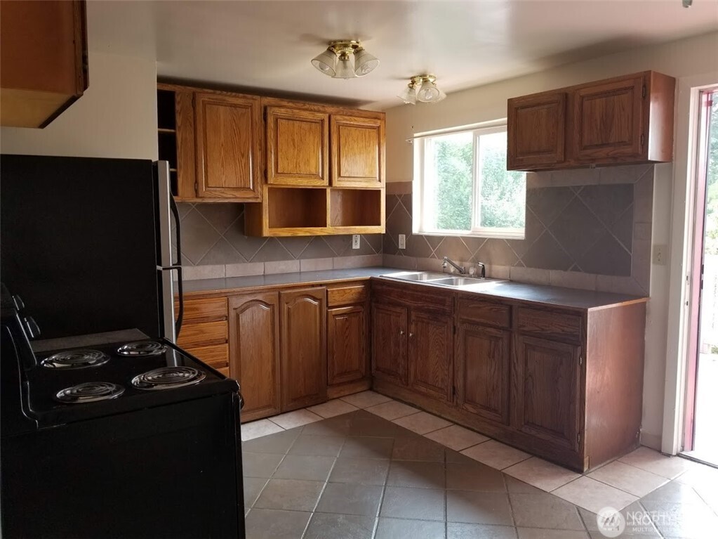 812 29th Avenue Property Photo 19