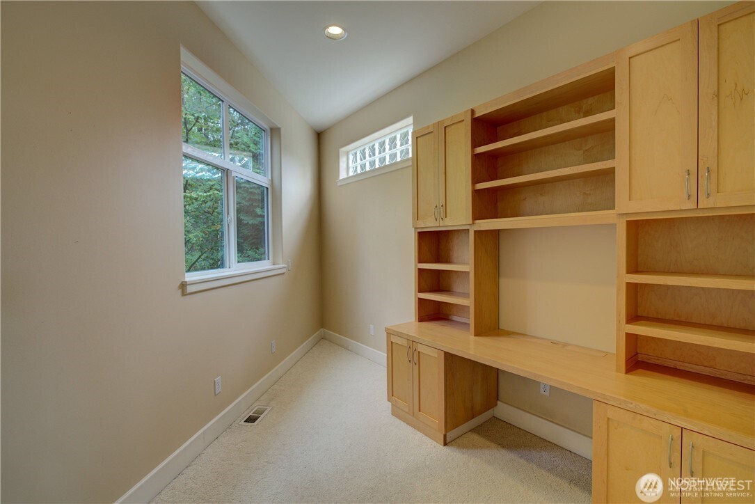 9425 110th Place Property Photo 11