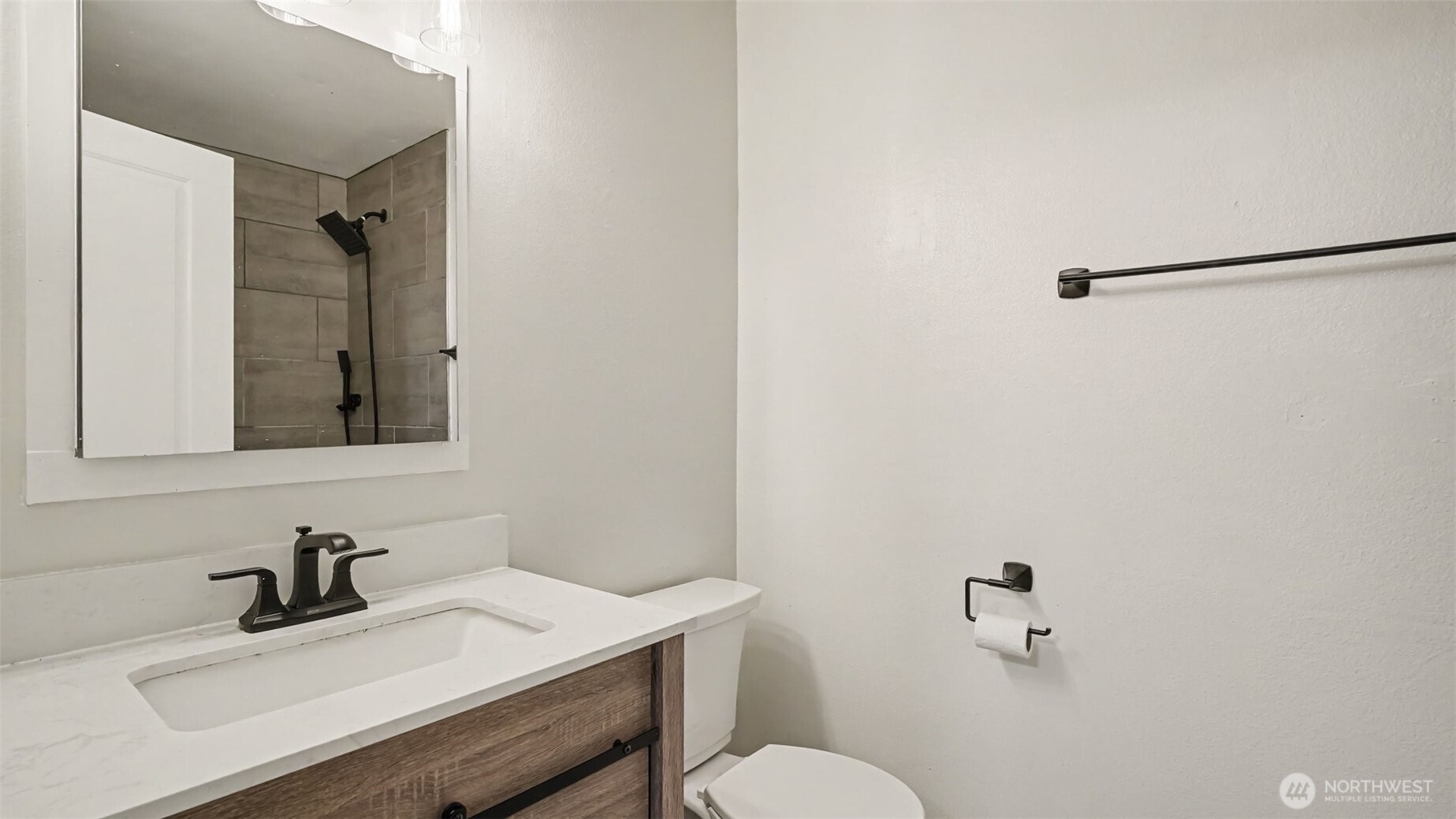 10220 319th Avenue Property Photo 17