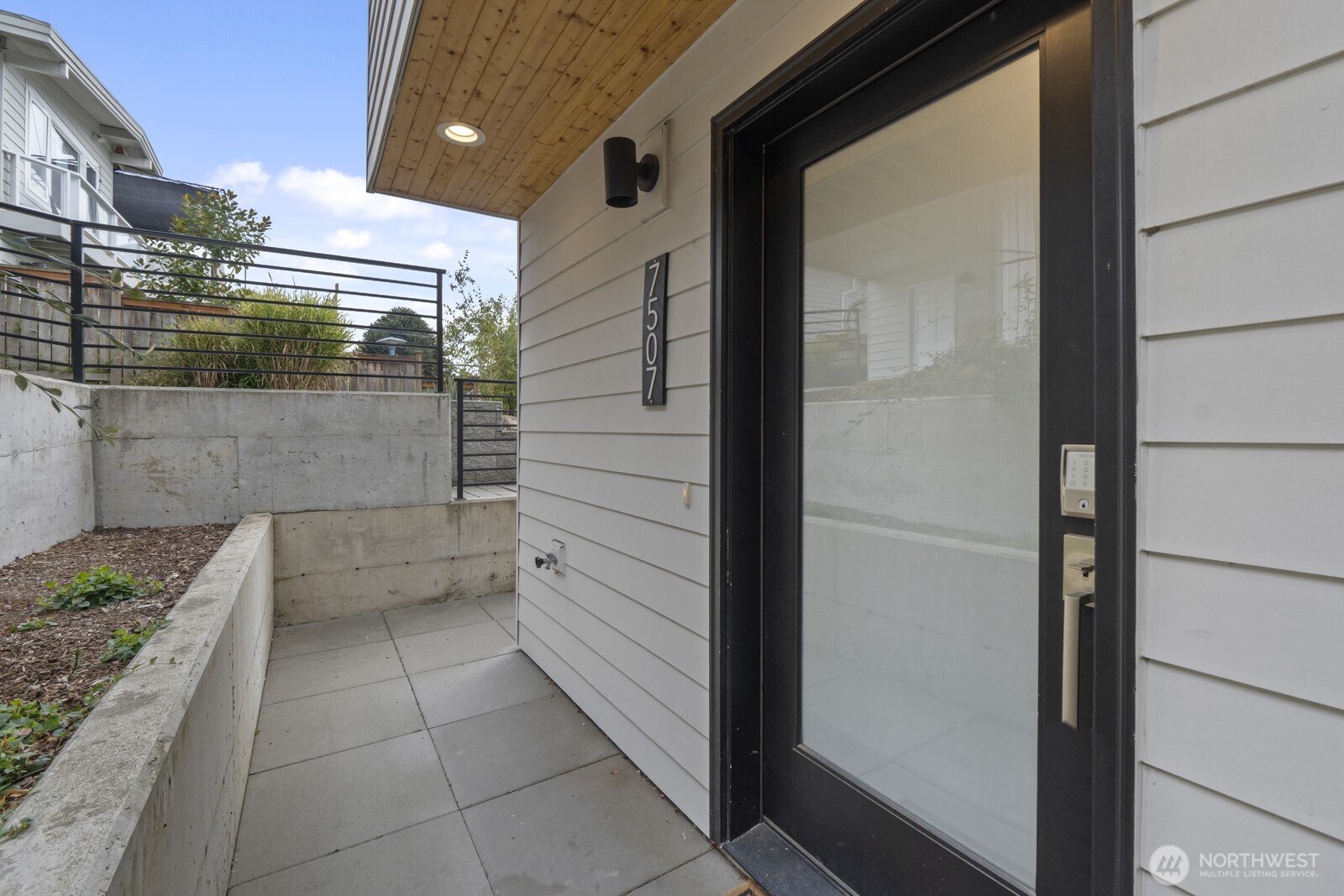 7507 Latona Avenue Property Photo 1