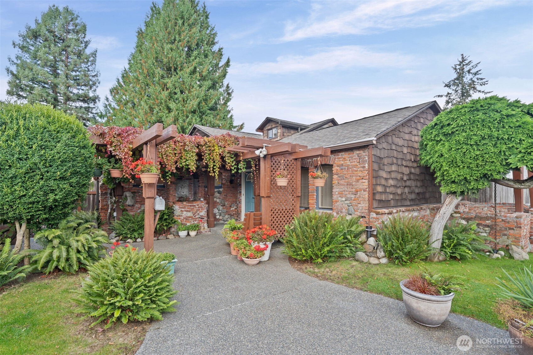 1236 S Stevens Street Property Photo 1