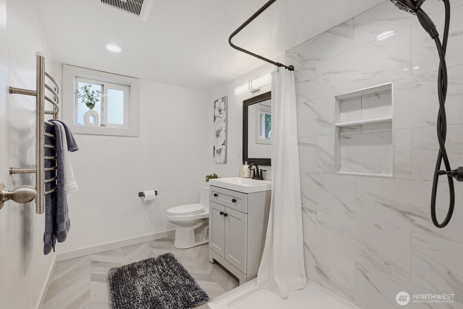 1421 218th Street Property Photo 22