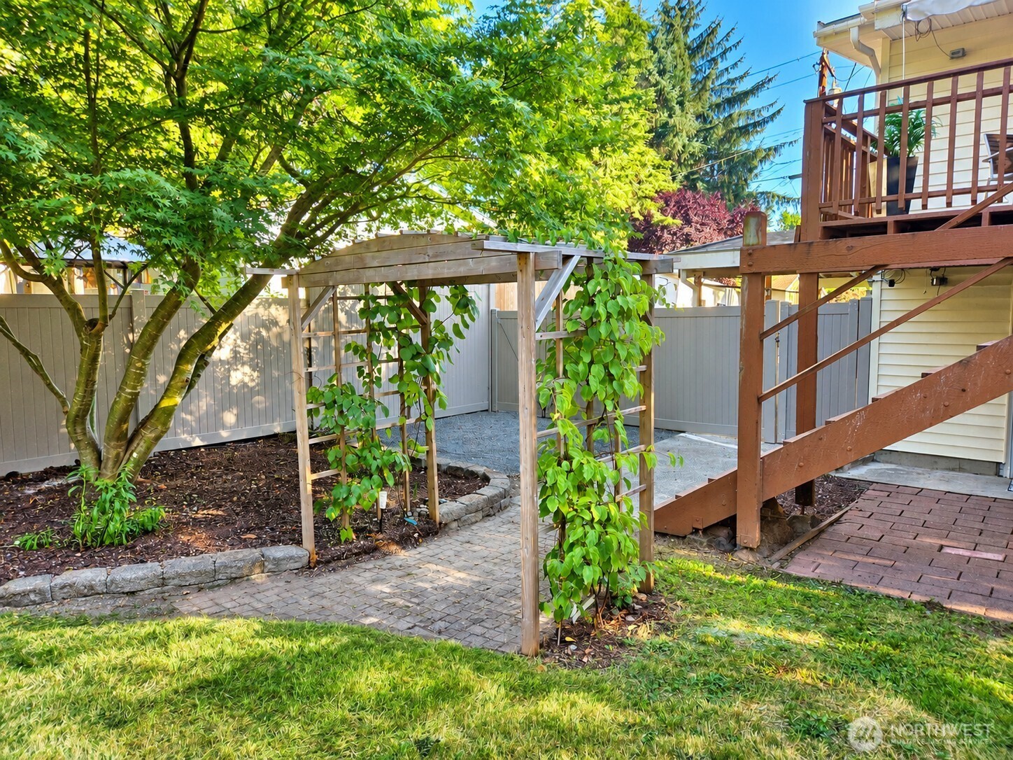 1421 218th Street Property Photo 26