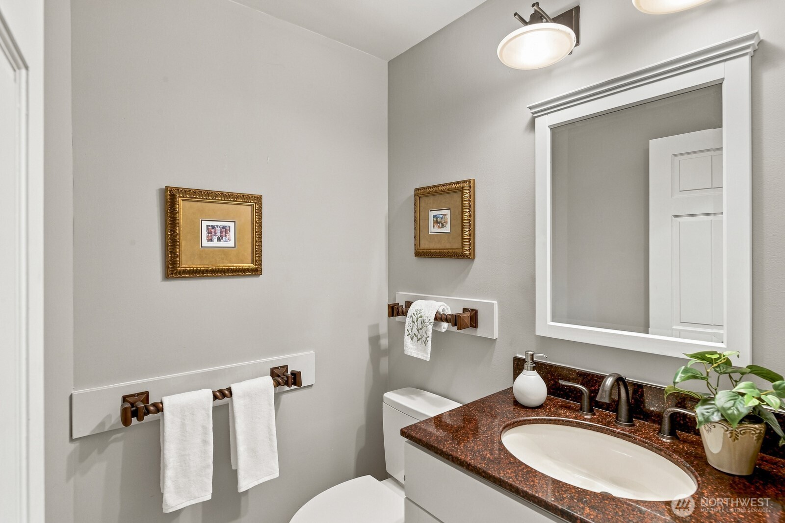5927 Chennault Beach Drive Property Photo 20