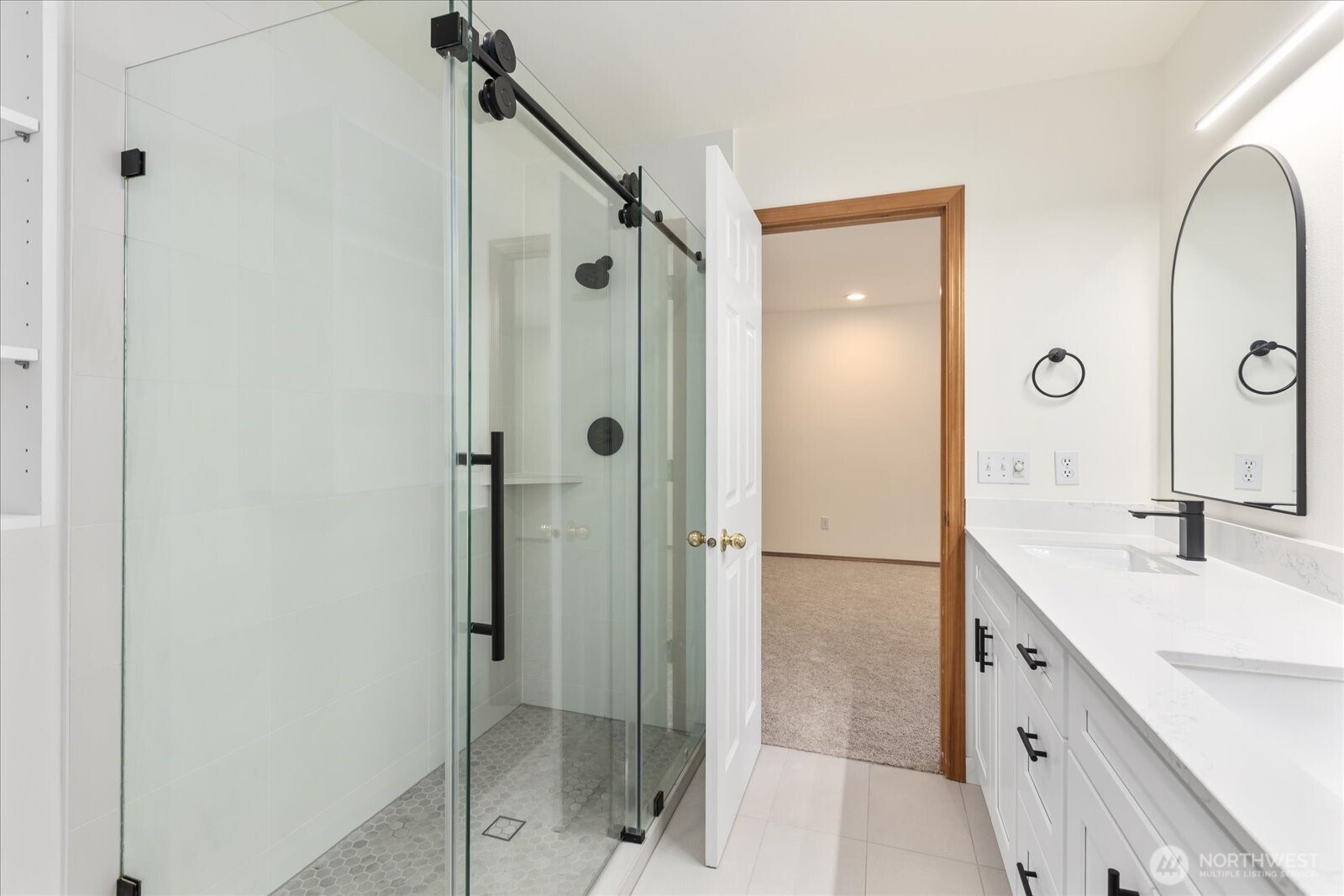 4121 173rd Street Property Photo 15