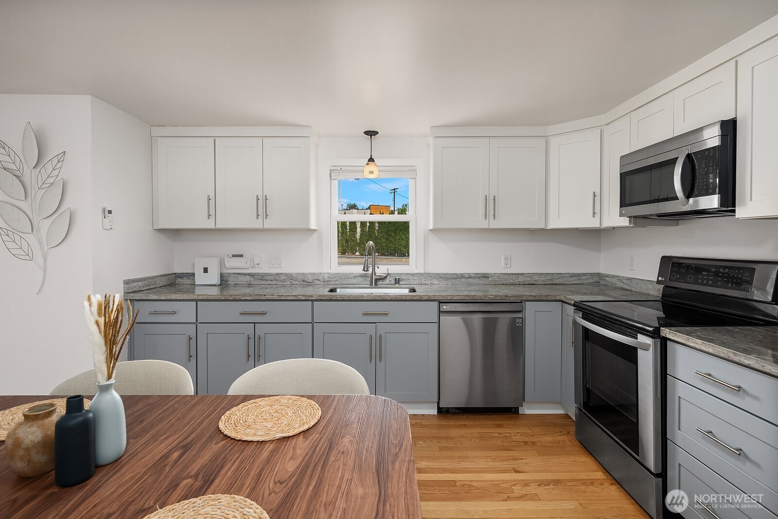27011 128th Pl Se Property Photo 6