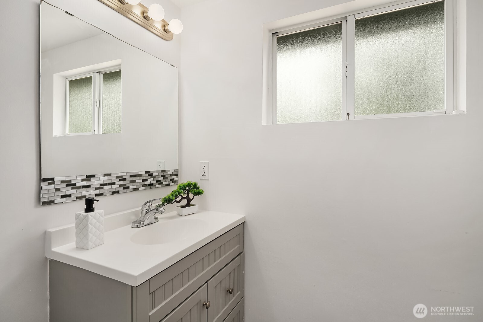 27011 128th Pl Se Property Photo 9