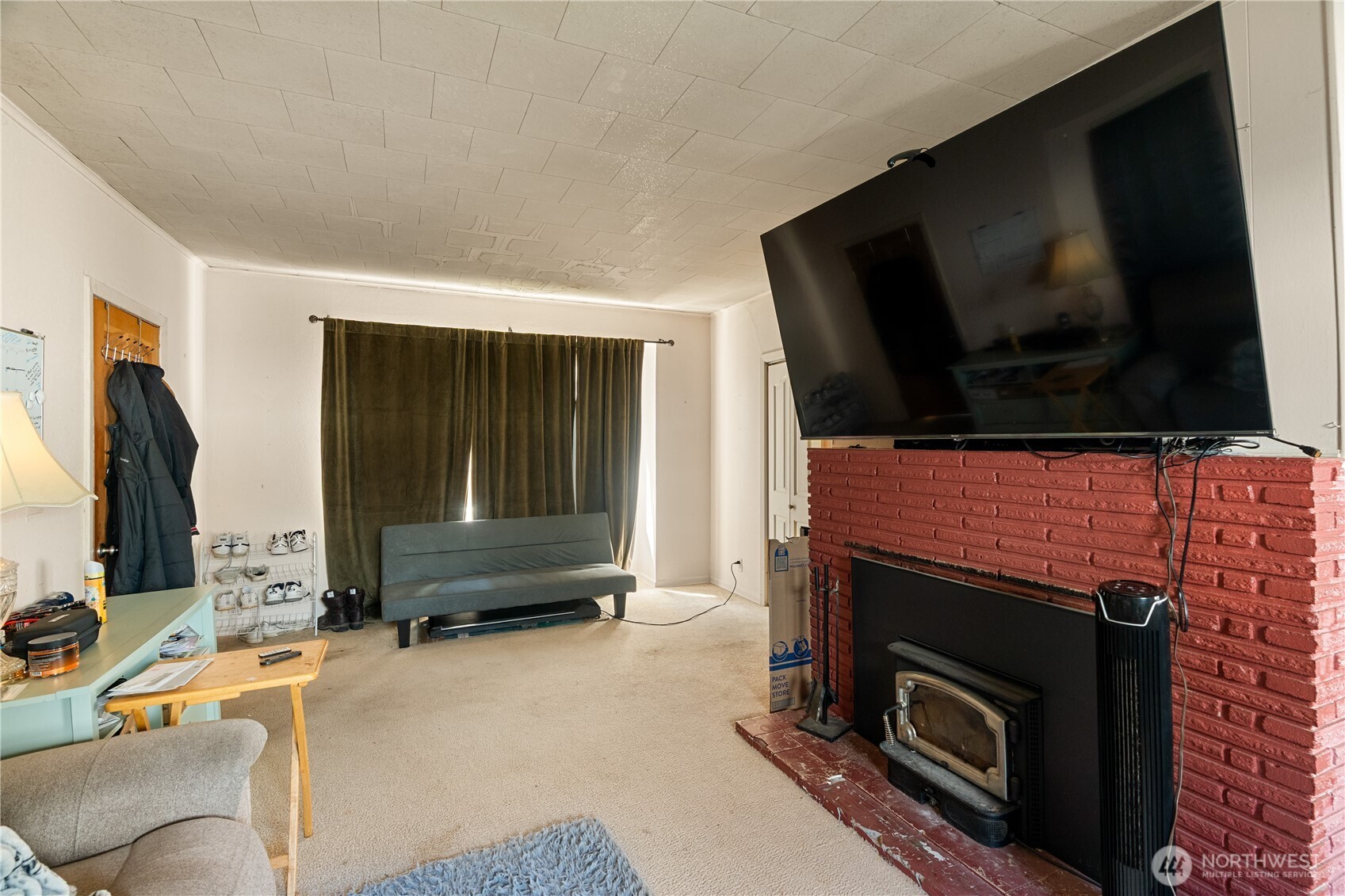 604 Simpson Avenue Property Photo 4