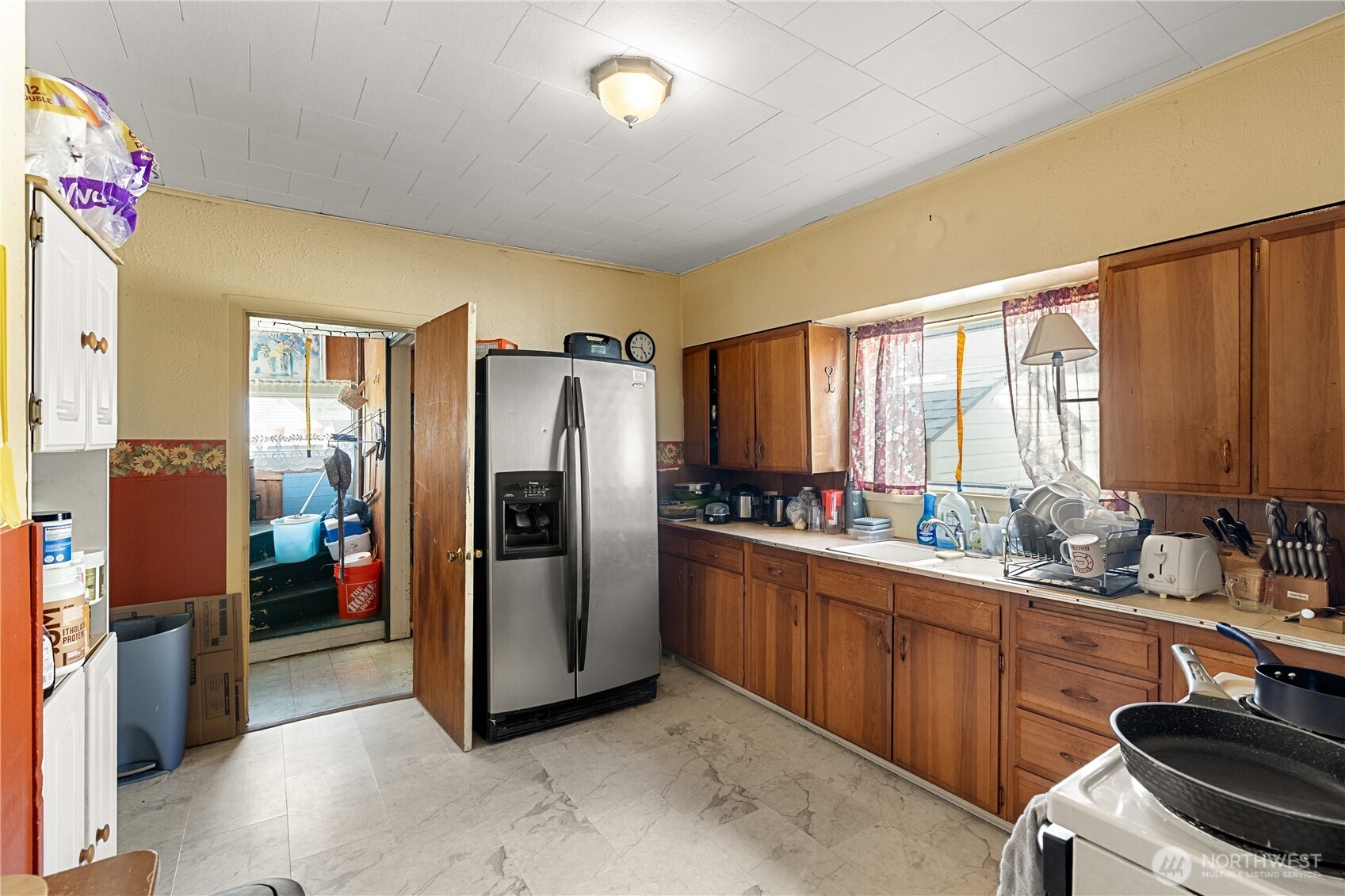 604 Simpson Avenue Property Photo 9
