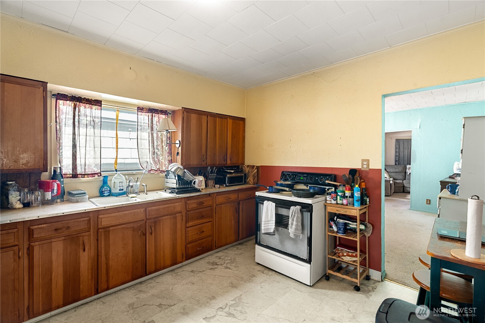 604 Simpson Avenue Property Photo 10