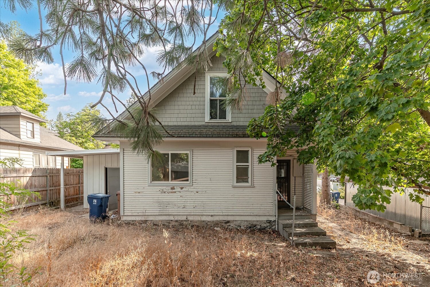 325 E 20th Avenue Property Photo 32