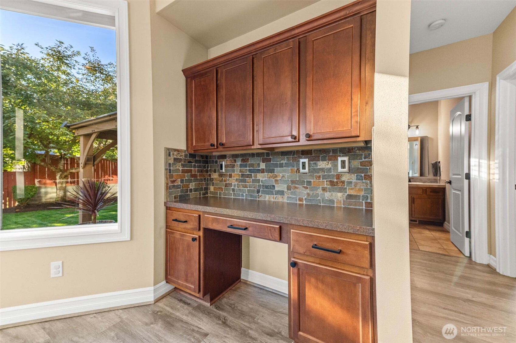 32113 Sunny Lane Property Photo 11