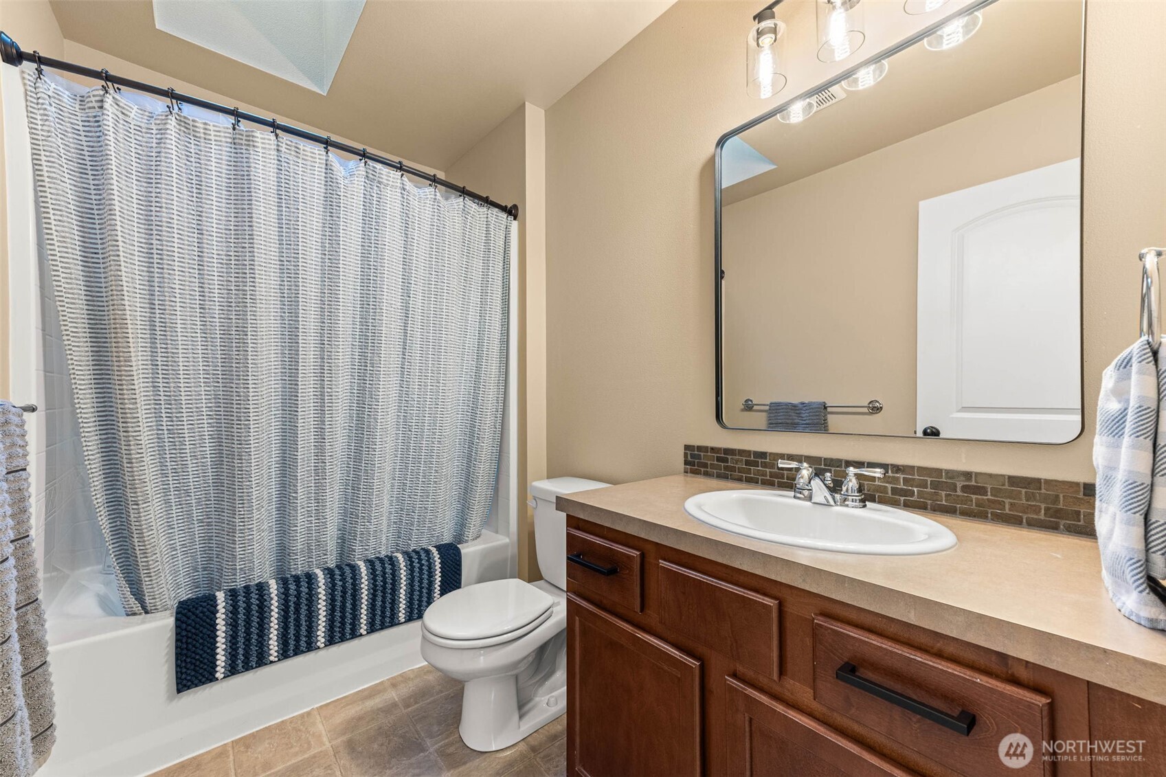 32113 Sunny Lane Property Photo 19