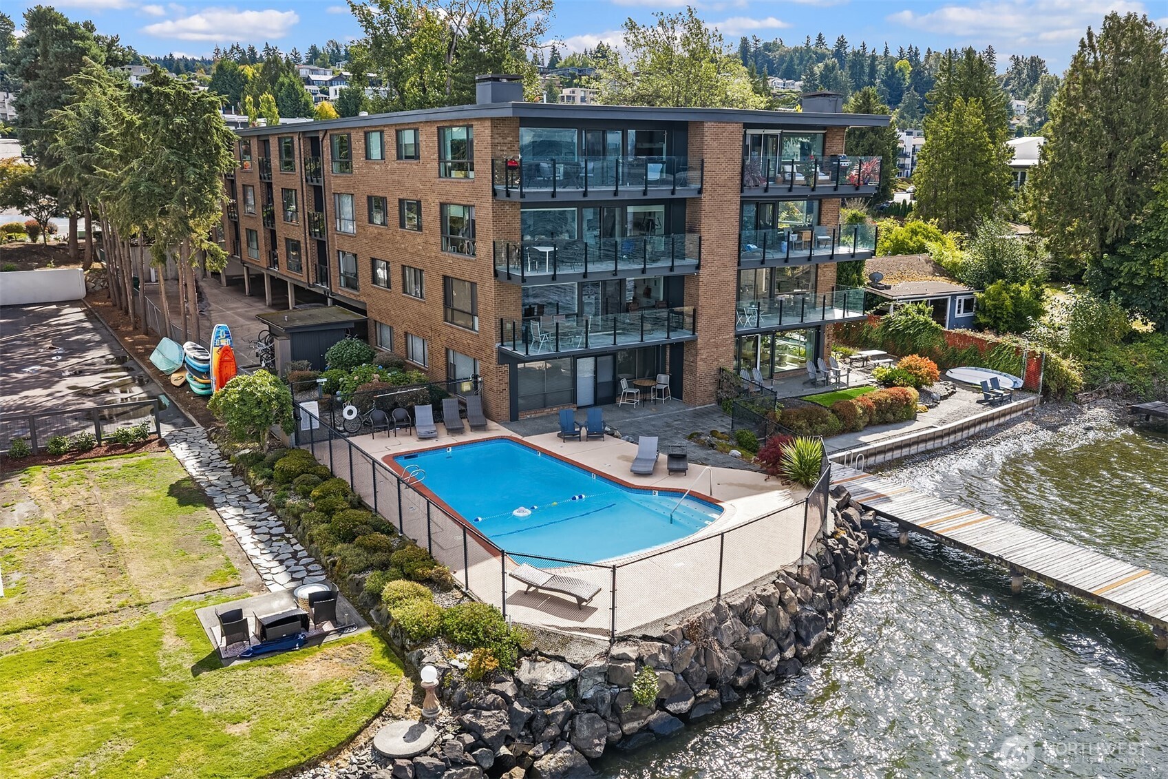 6225 Lake Washington Boulevard 208 Property Photo 19