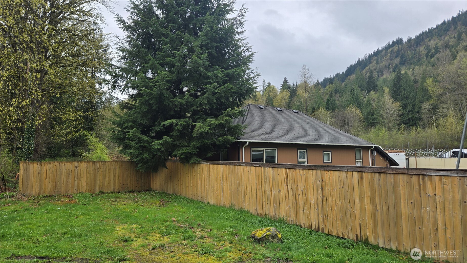 5898 Mt Baker Highway Property Photo 1