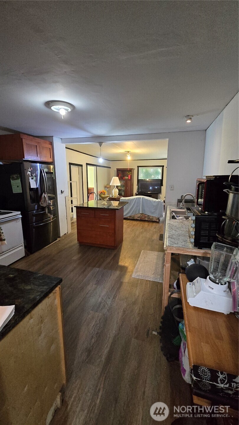 5898 Mt Baker Highway Property Photo 11