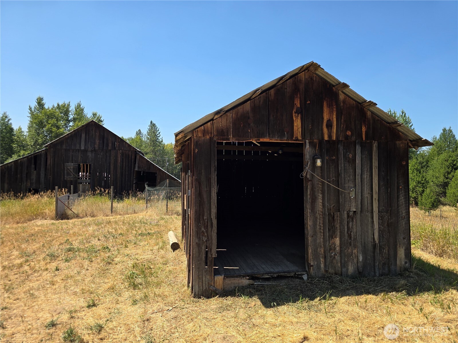 4325 A Us 395 Highway Property Photo 32
