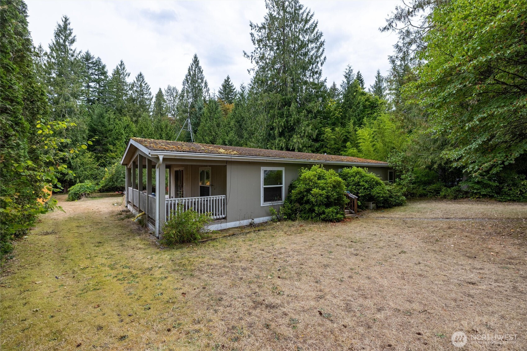 46489 Baker Loop Road Property Photo 2