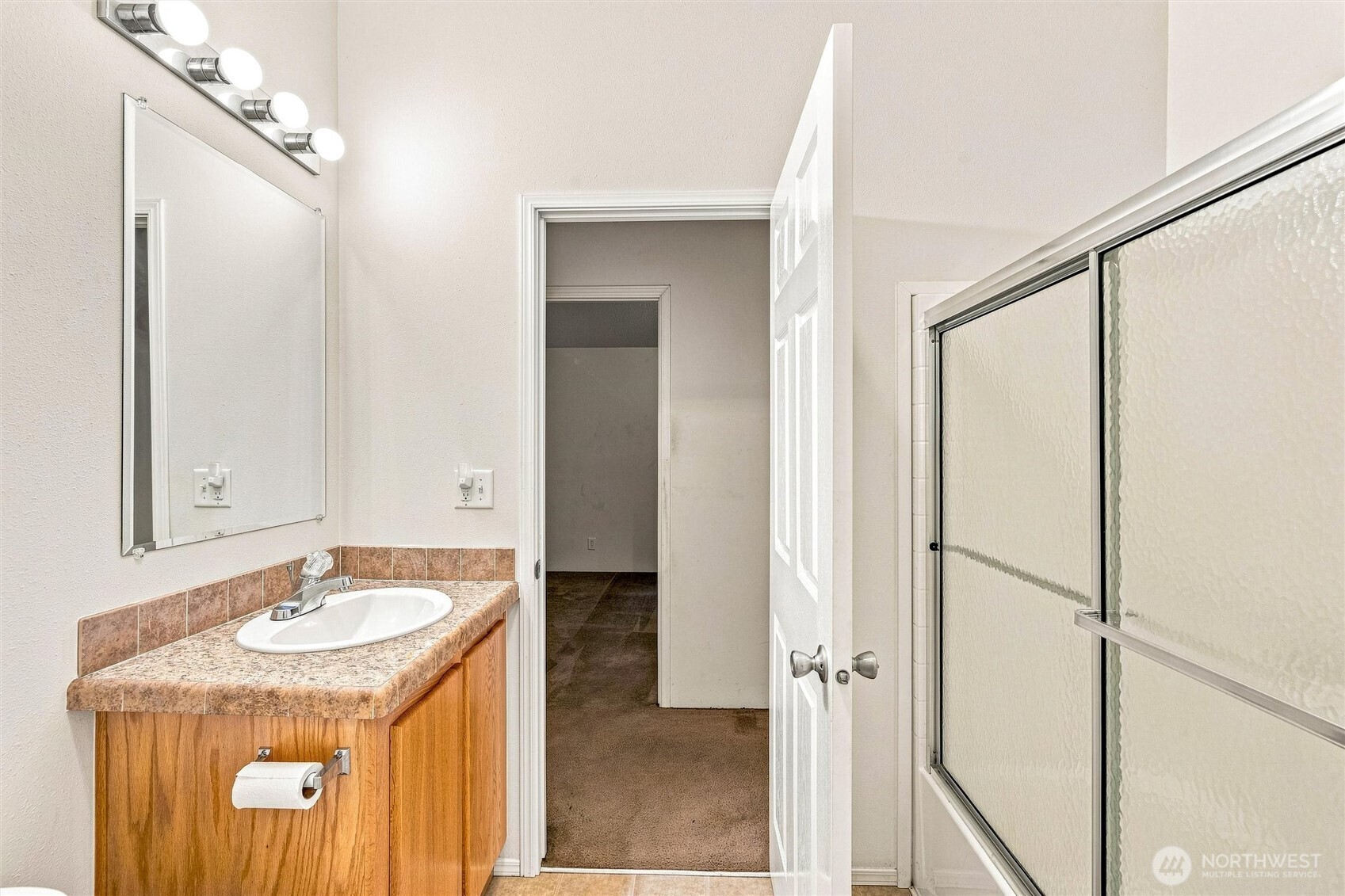 46489 Baker Loop Road Property Photo 12