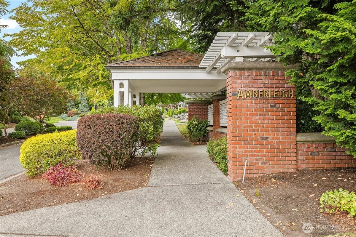 1828 163rd Place Property Photo 40