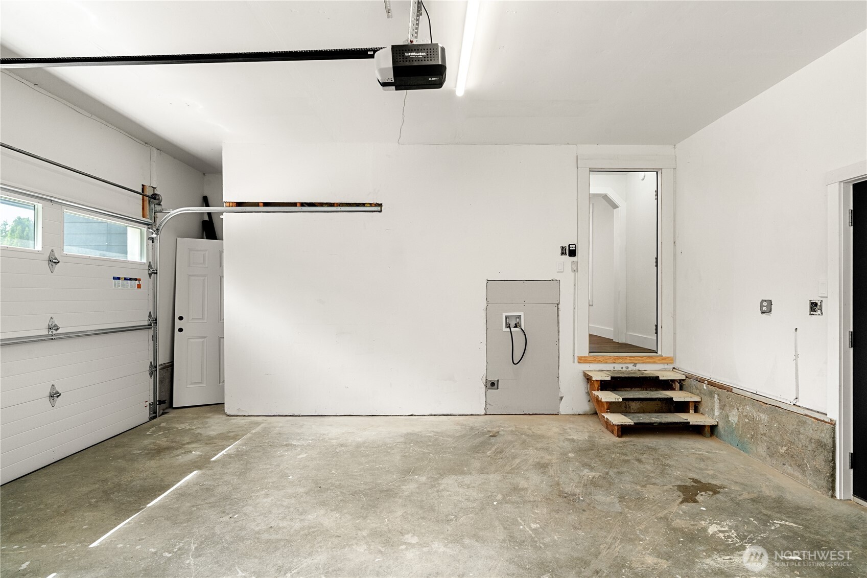 616 Aster Court Property Photo 23