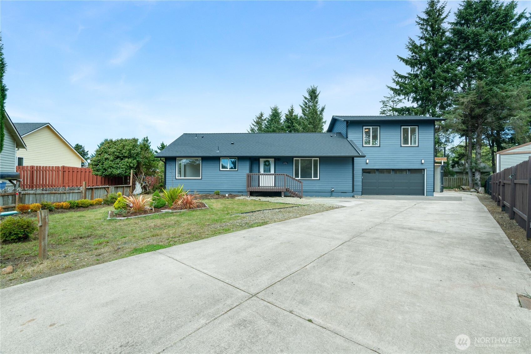616 Aster Court Property Photo 36