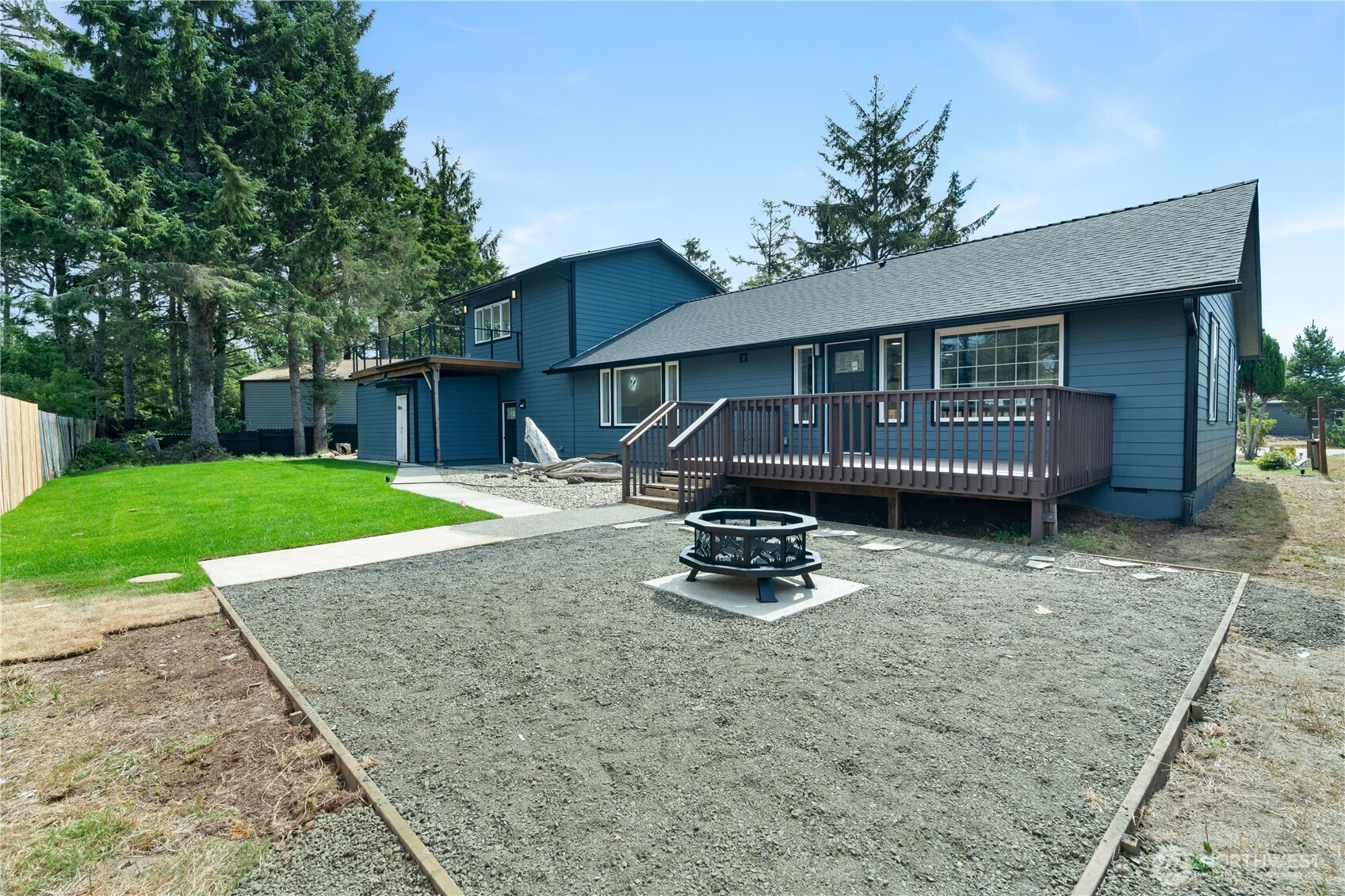 616 Aster Court Property Photo 37