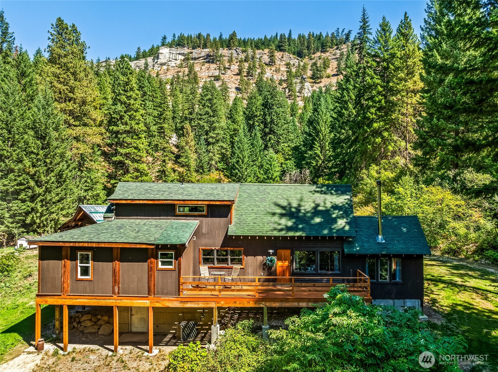 16845 Second Cr Road Property Photo 4