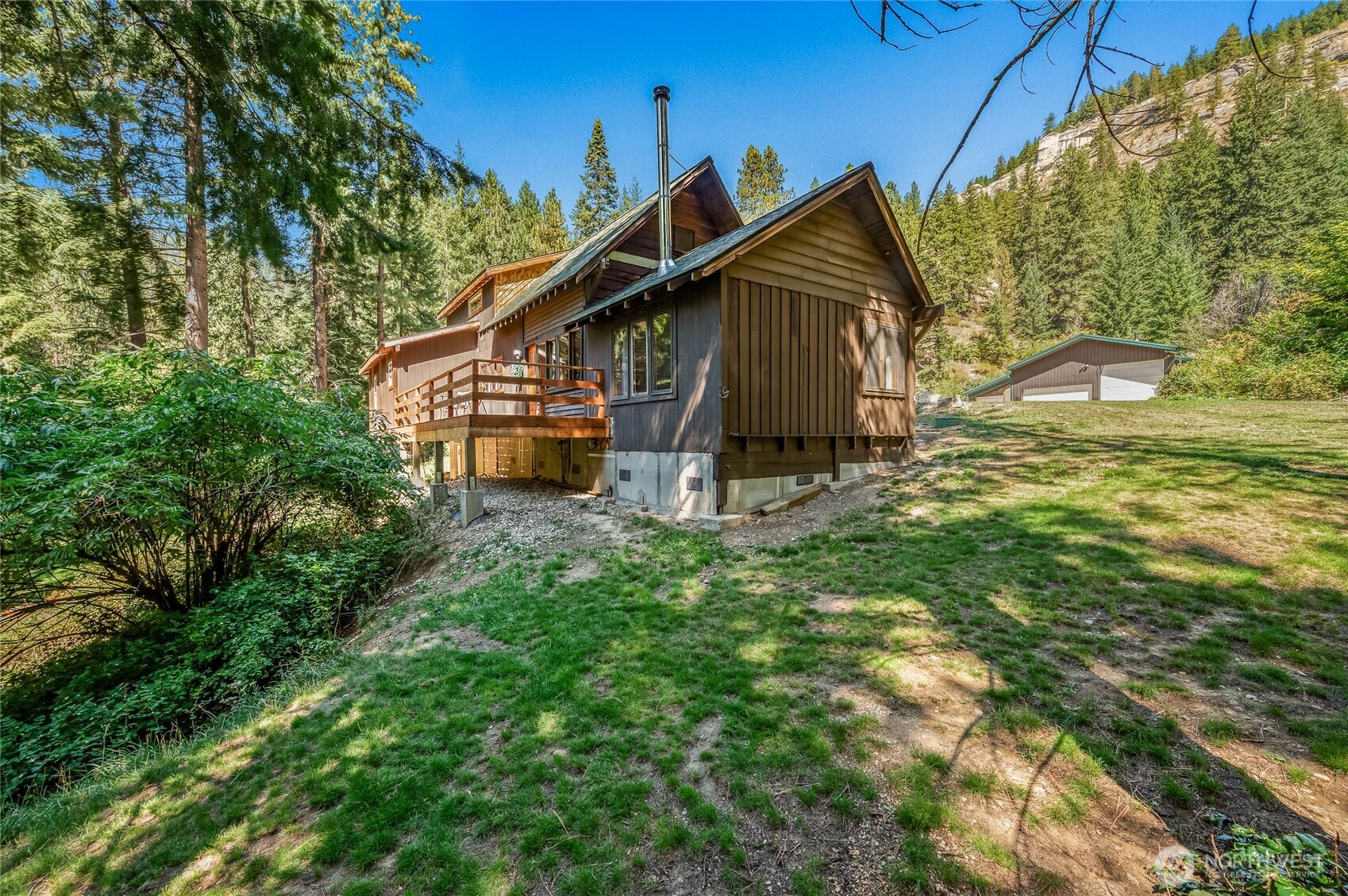 16845 Second Cr Road Property Photo 10