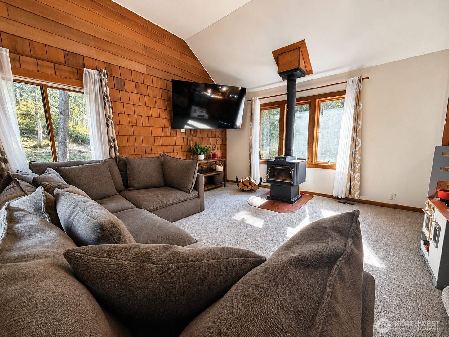 16845 Second Cr Road Property Photo 15
