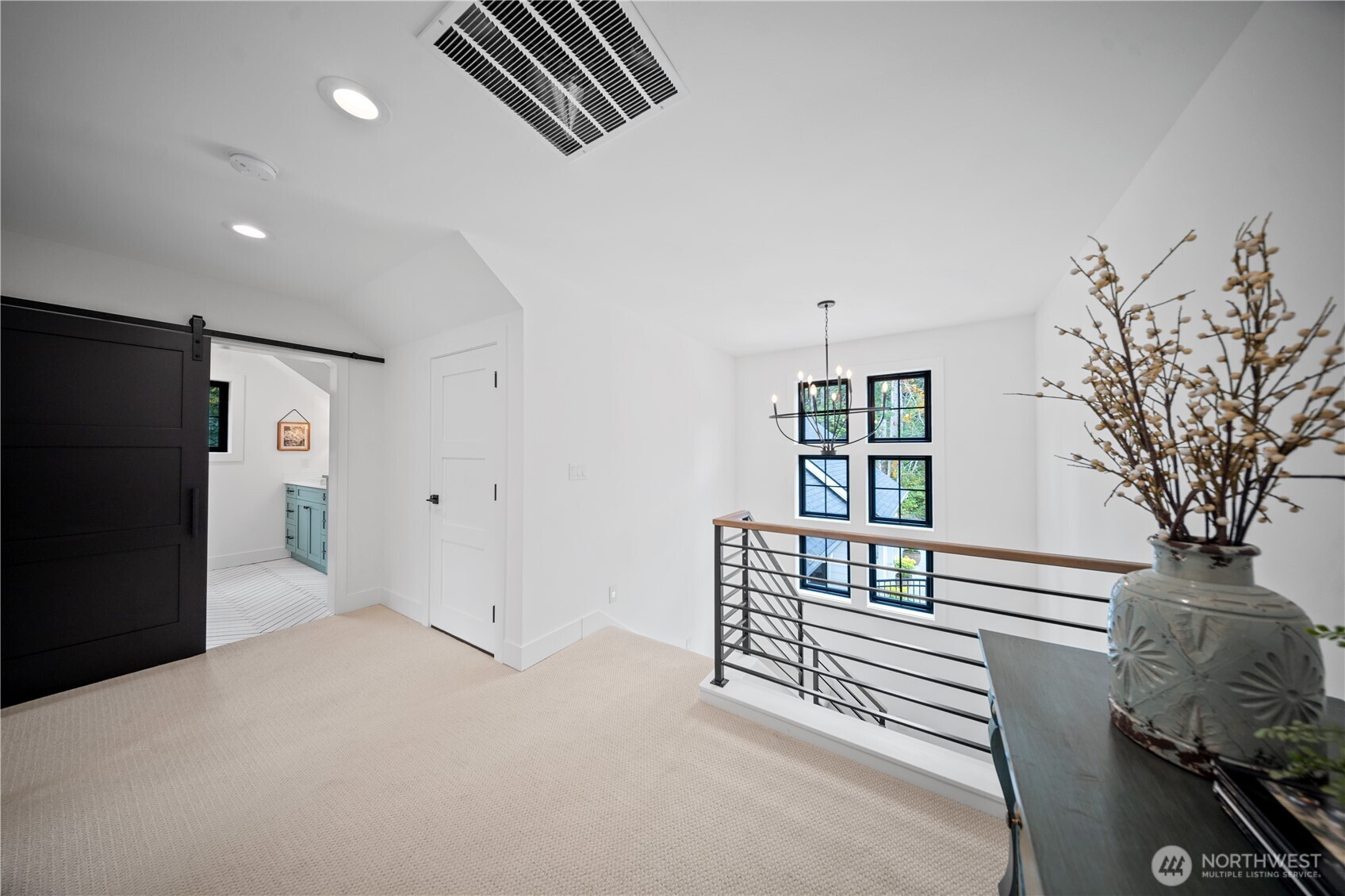 1906 Journeys End Lane Property Photo 23
