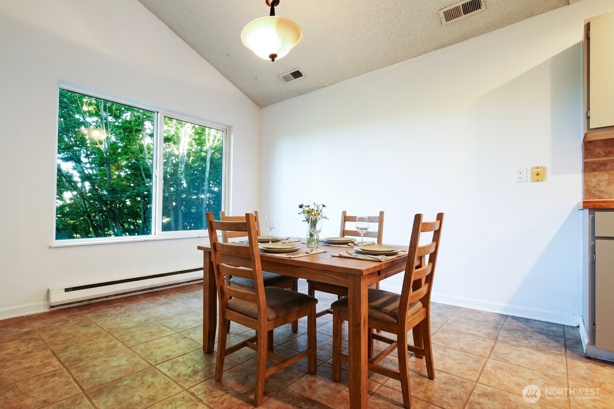 7924 212th Street 313 Property Photo 6