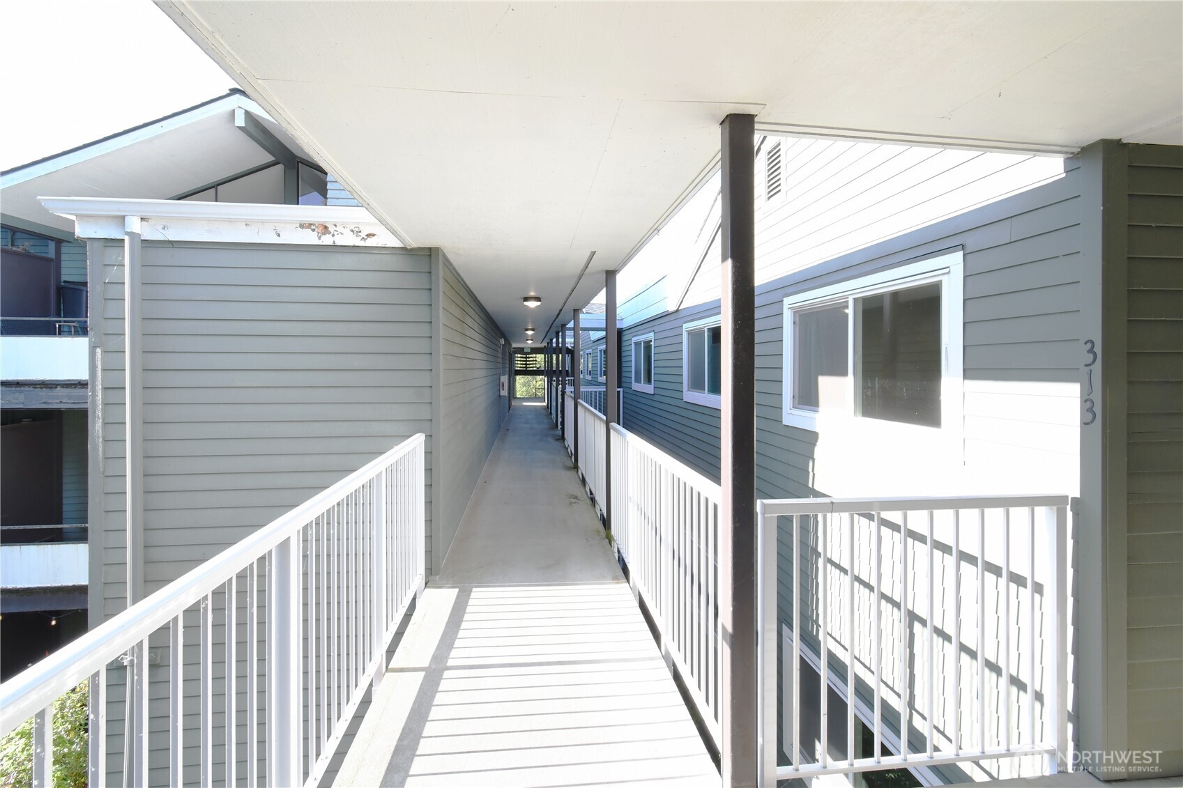 7924 212th Street 313 Property Photo 14