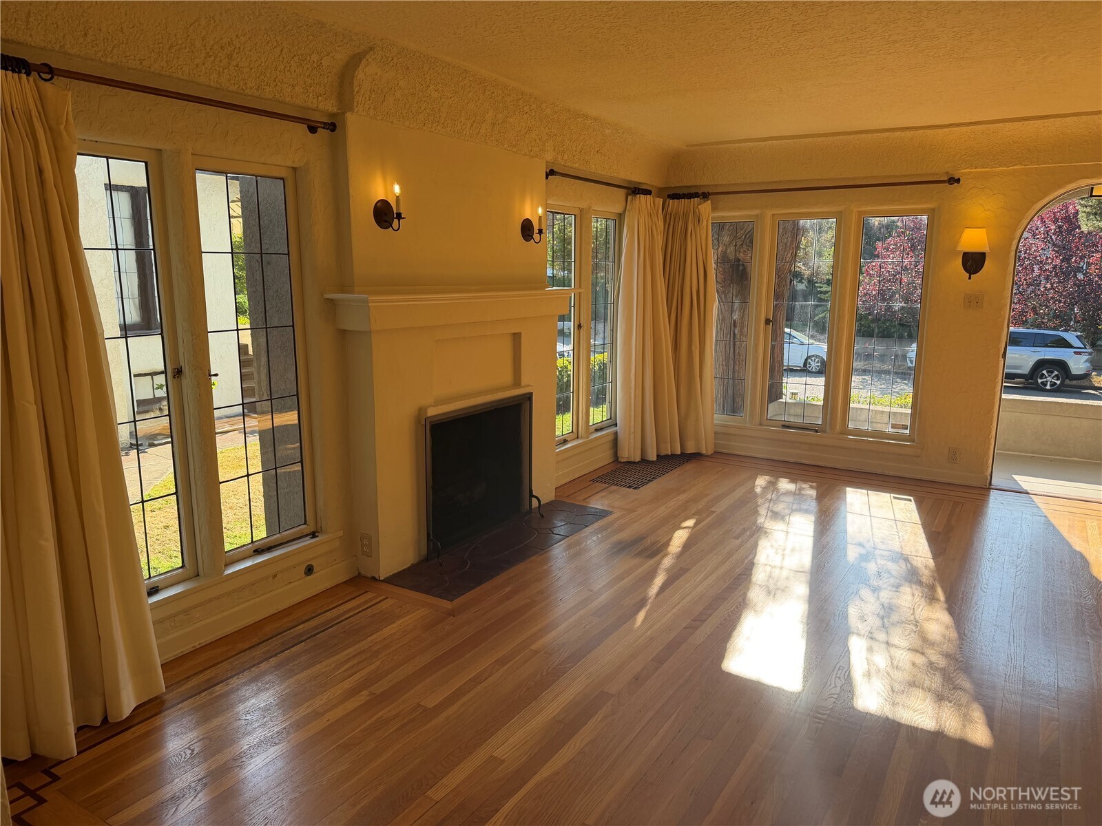 2014 41st Avenue Property Photo 3