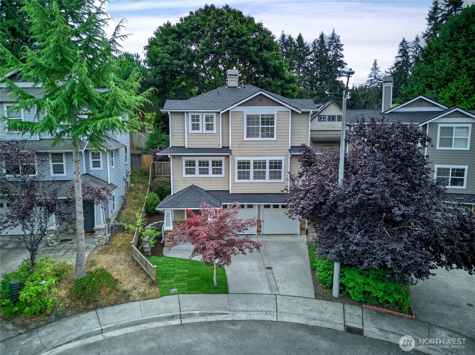 405 46th Street Property Photo 1