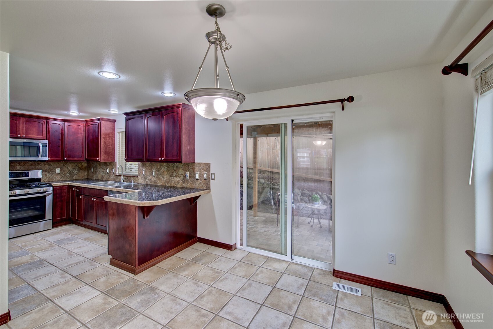 405 46th Street Property Photo 13