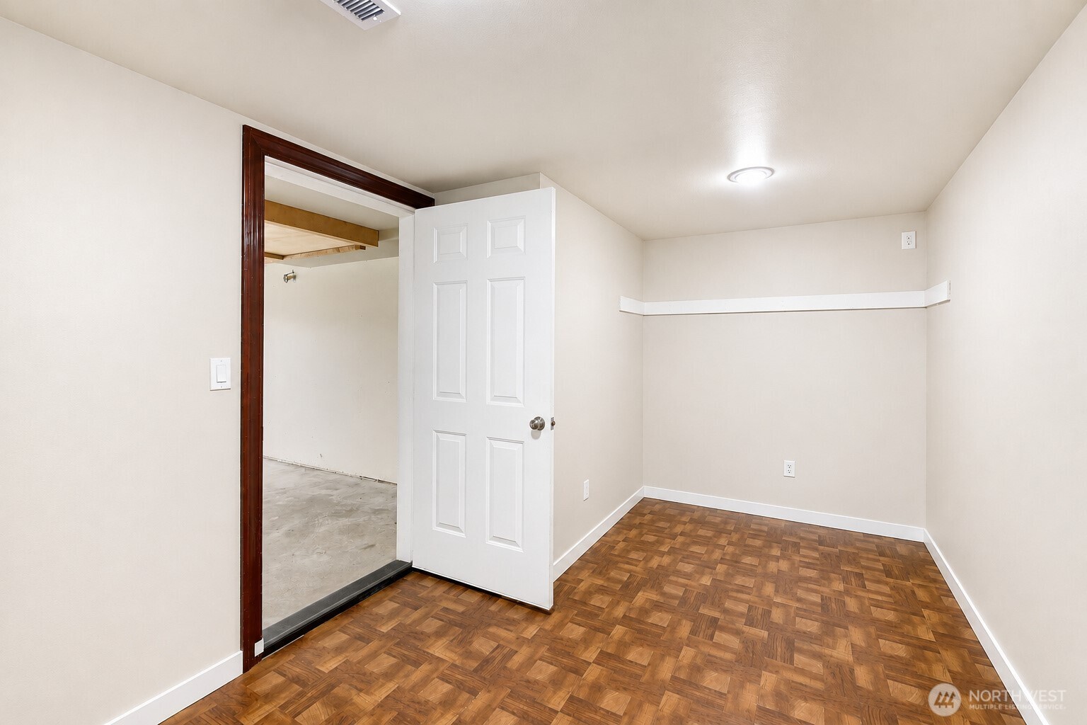 405 46th Street Property Photo 33