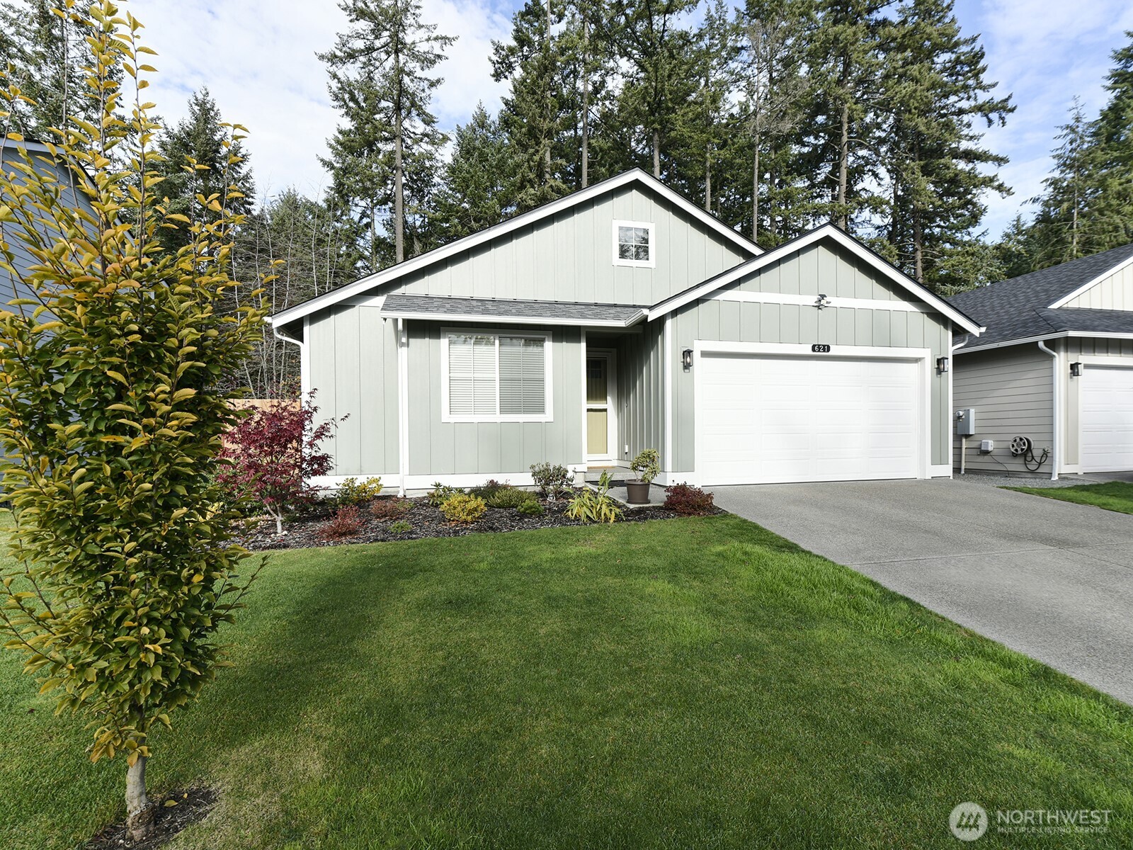 621 153rd Street Ct Property Photo 1