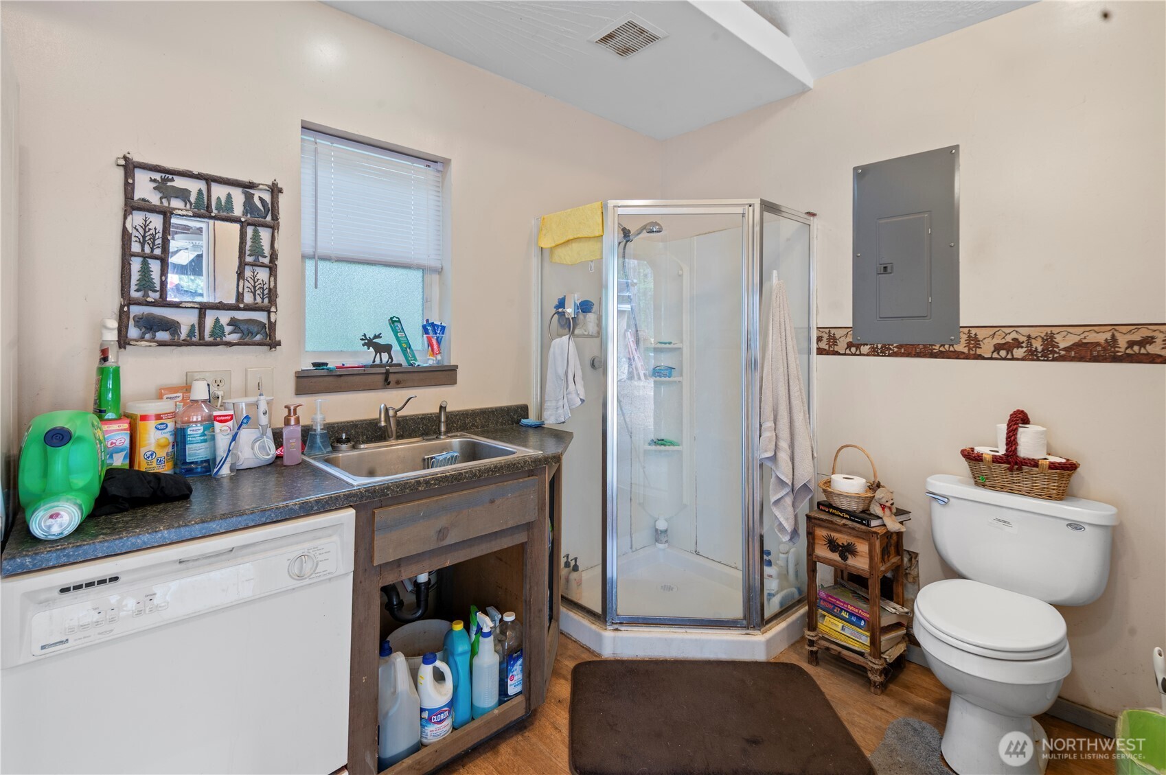 20 N Brook Lane Property Photo 11