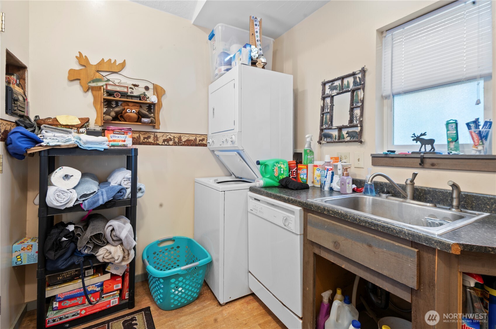 20 N Brook Lane Property Photo 12
