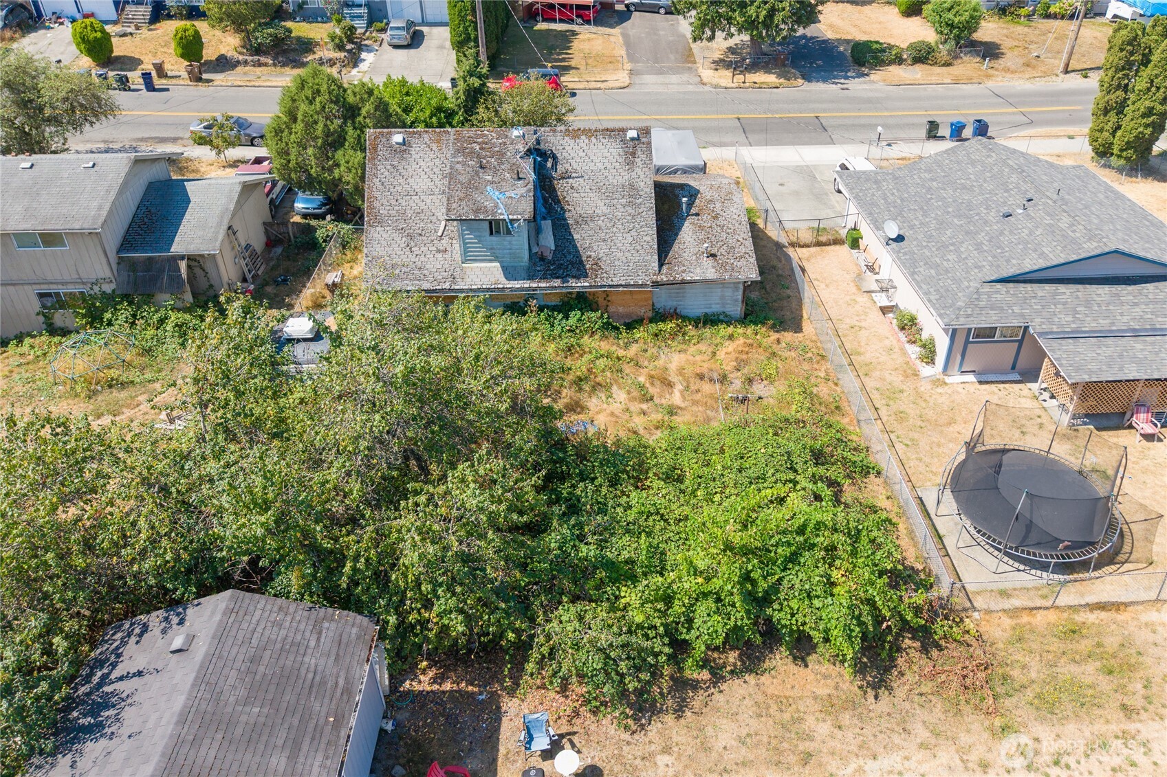 8207 S Sheridan Avenue Property Photo 7
