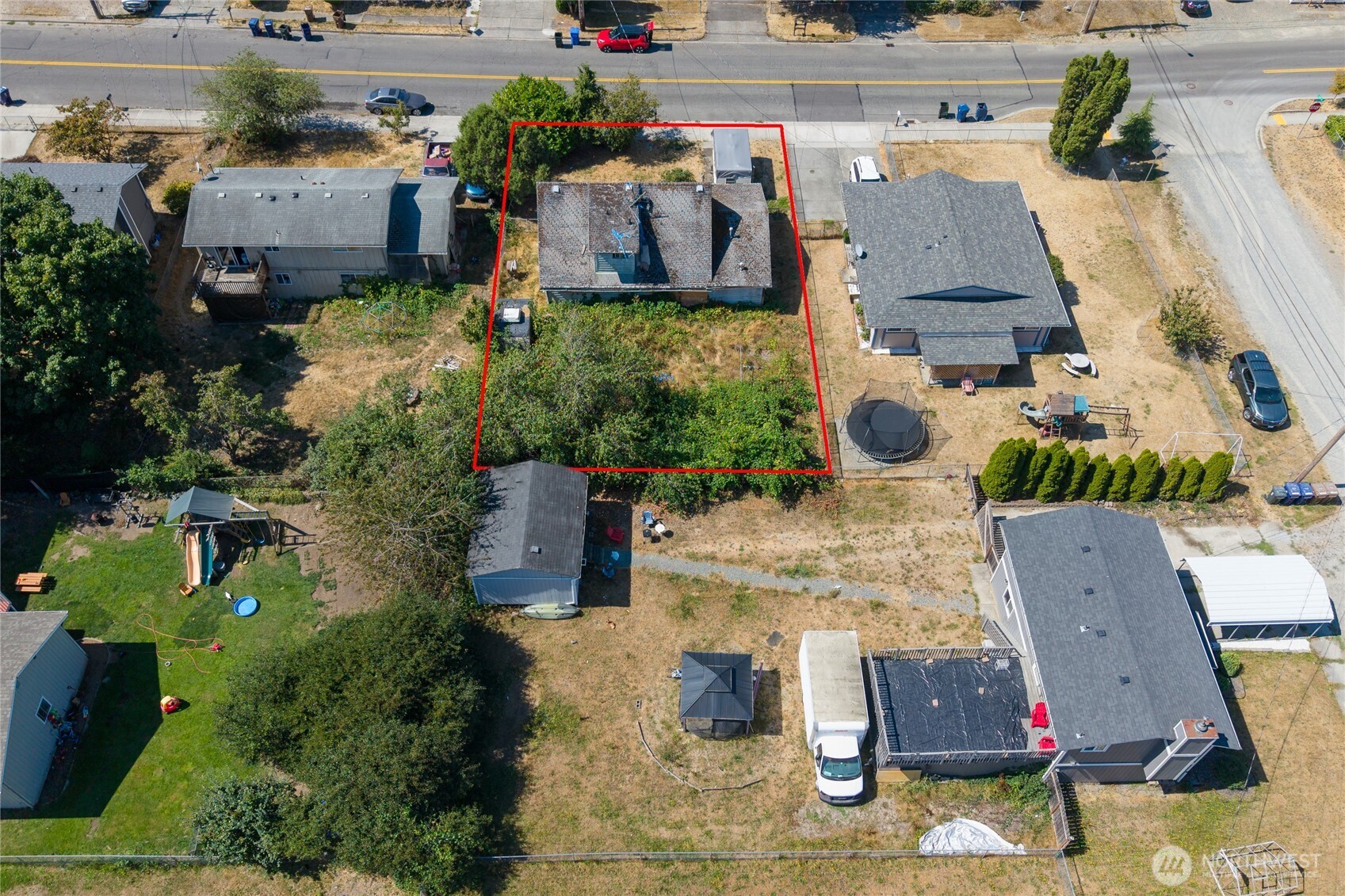 8207 S Sheridan Avenue Property Photo 11